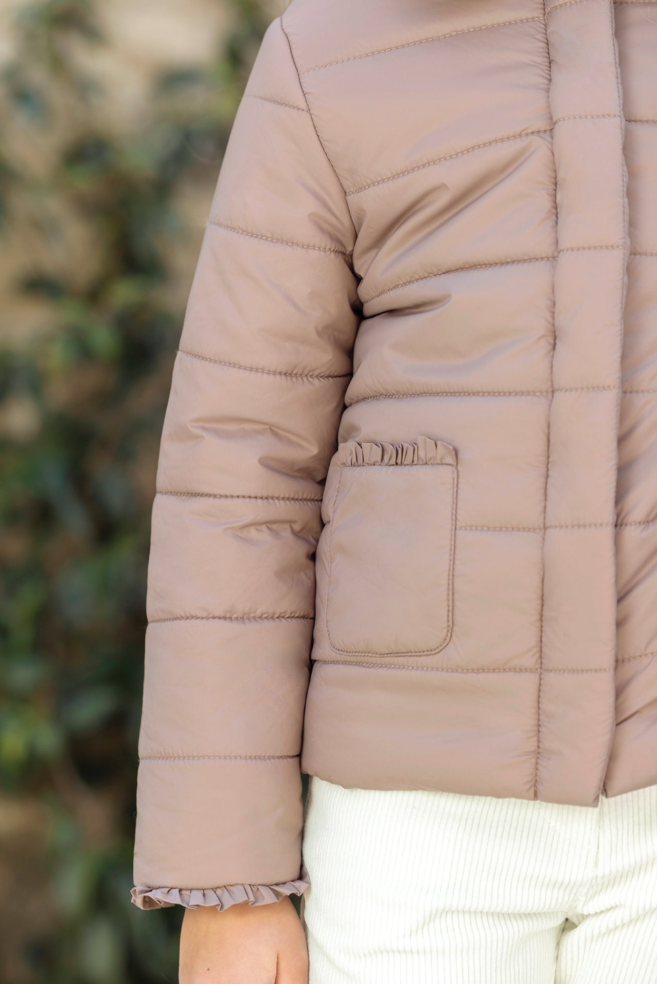 Manteau - Beige moyen col claudine matelassé festonné