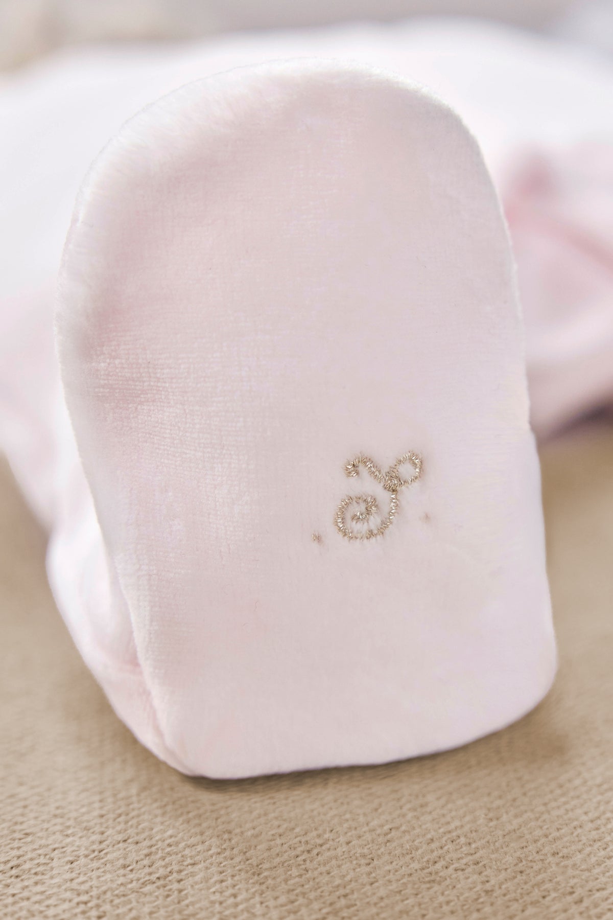Pyjama - Roze velours geschulpte peter pan kraag