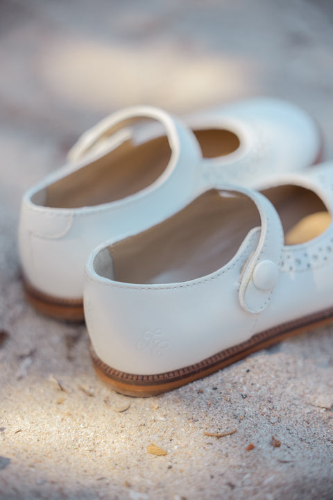 Babies - Cuir ivoire ajouré - Image principale