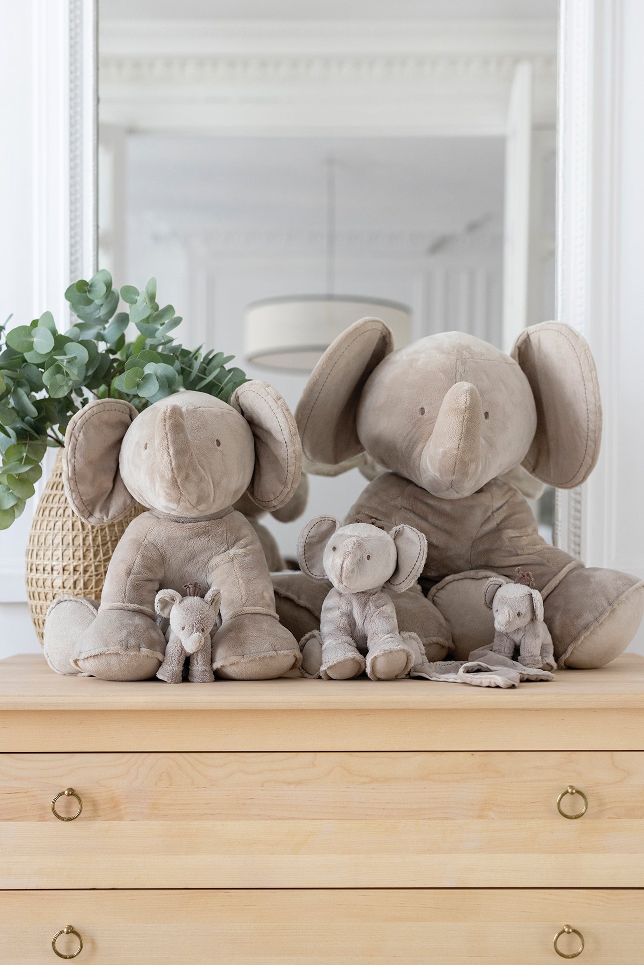 Ferdinand the elephant - 60 cm Taupe Very soft unisex | Tartine et