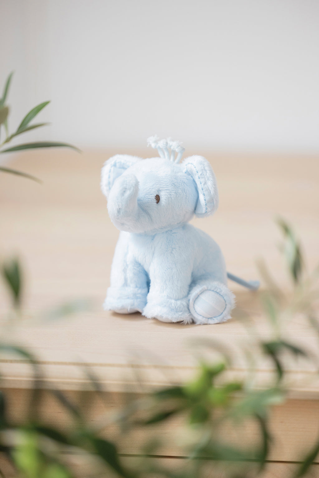 Ferdinand de olifant - 12 cm Licht blauw