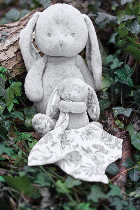Augustin le Lapin - Doudou imprimé inspiration Toile de Jouy gris - Image principale