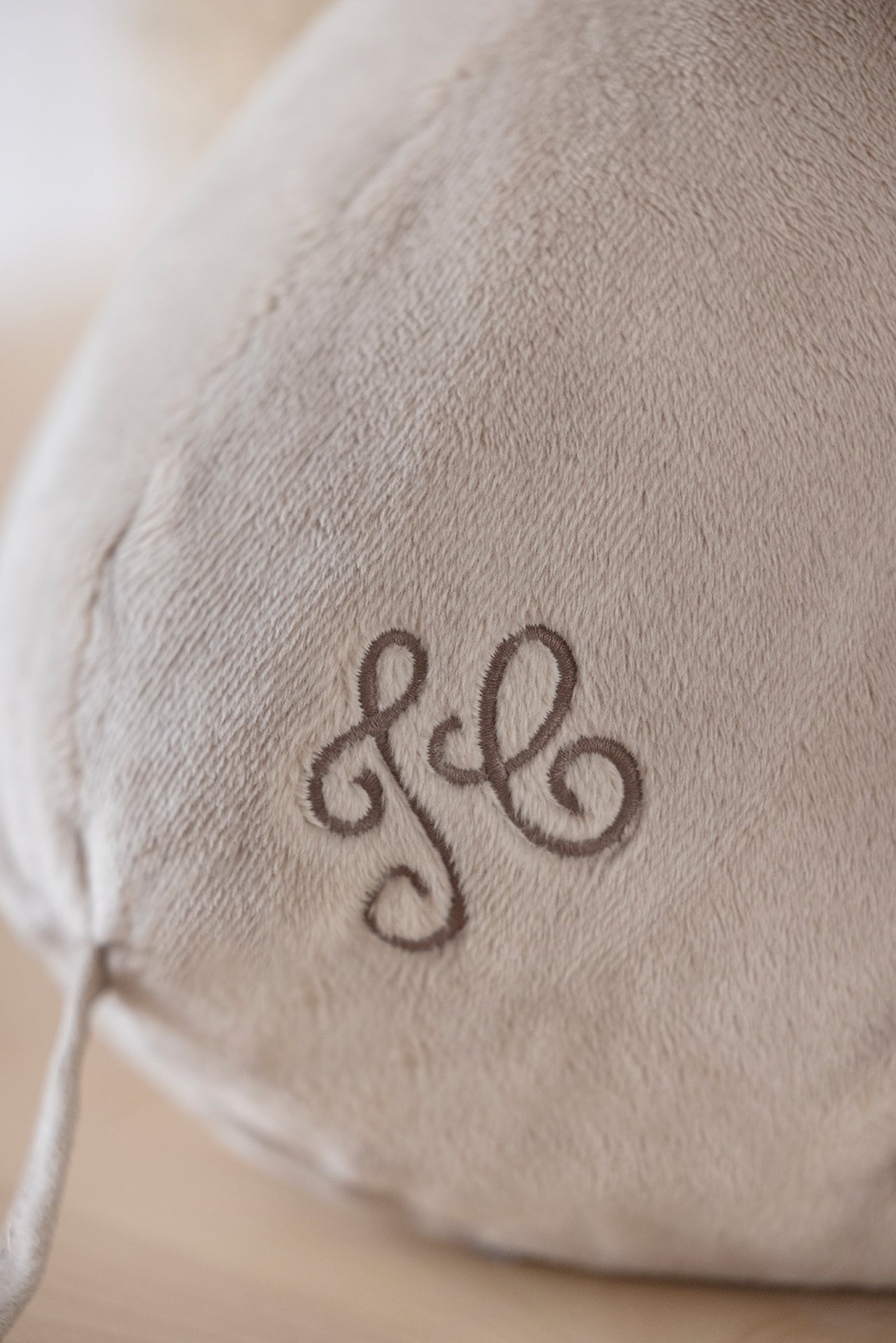 Ferdinand the elephant - 60 cm Taupe Very soft unisex | Tartine et