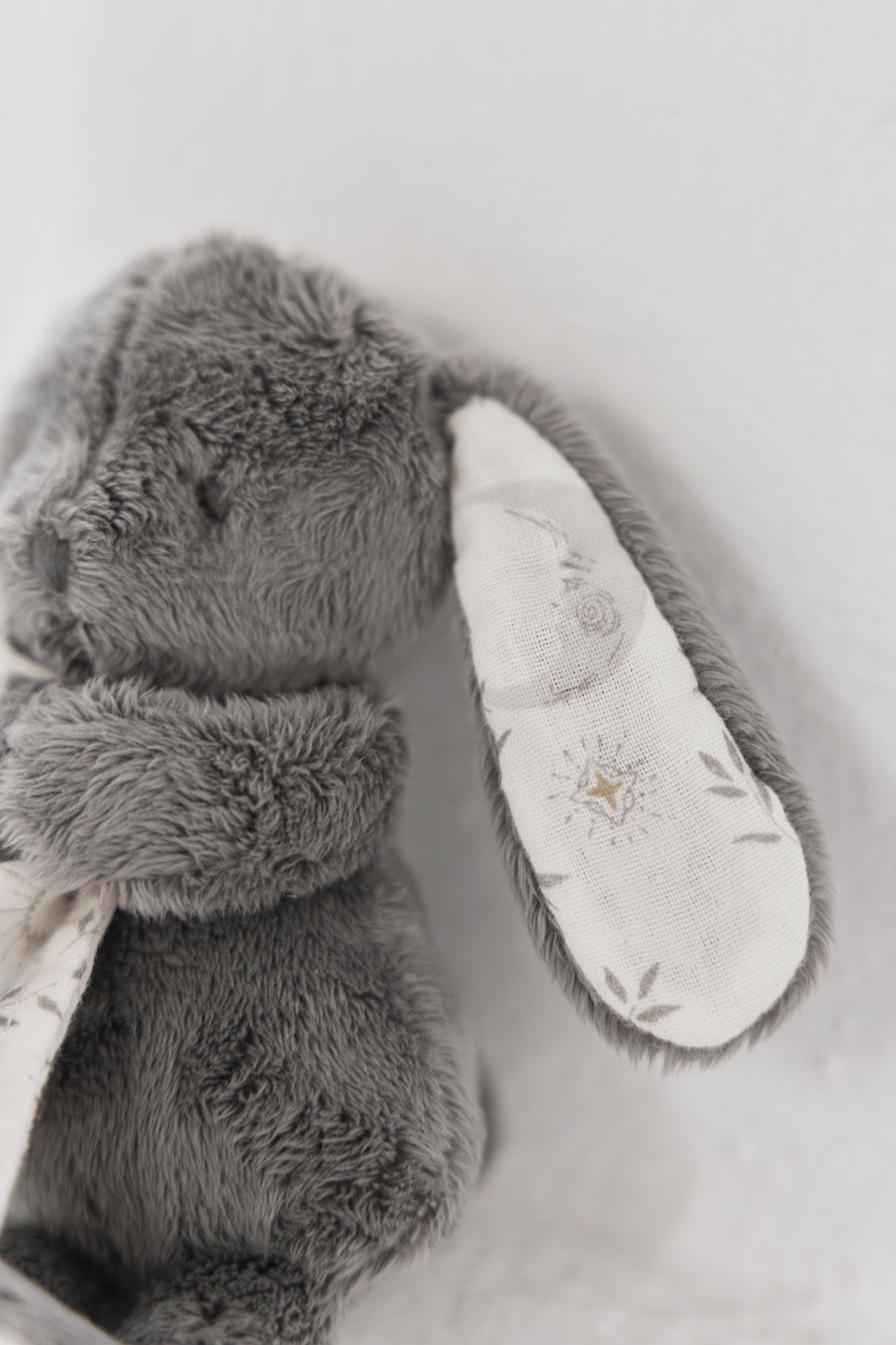 Augustin the Kaninchen - Doudou Grau DruckSternenstern