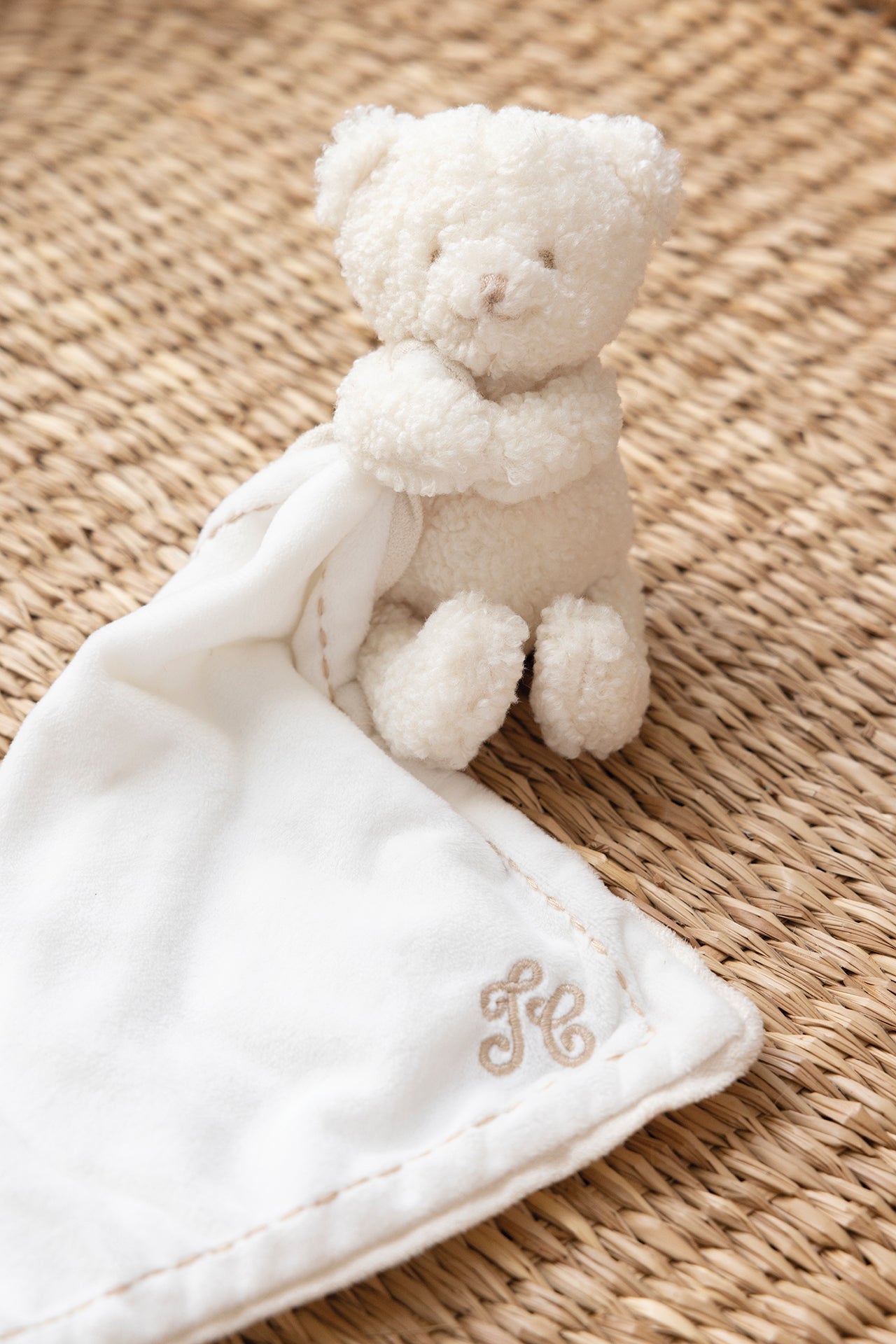 Gaston l'ourson - Doudou nacre