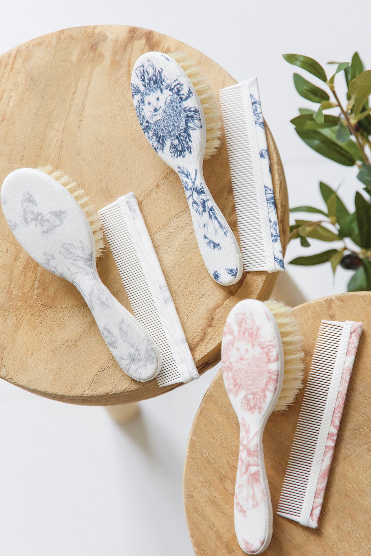Brosse et peigne - Imprimé inspiration Toile de Jouy rose