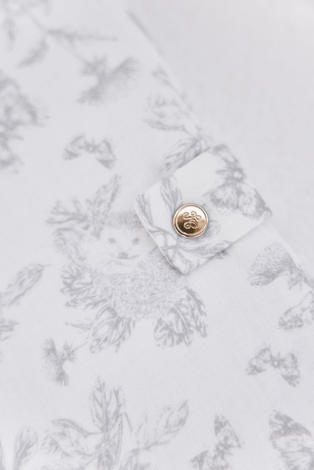 Housse de carnet - Imprimé toile de jouy gris