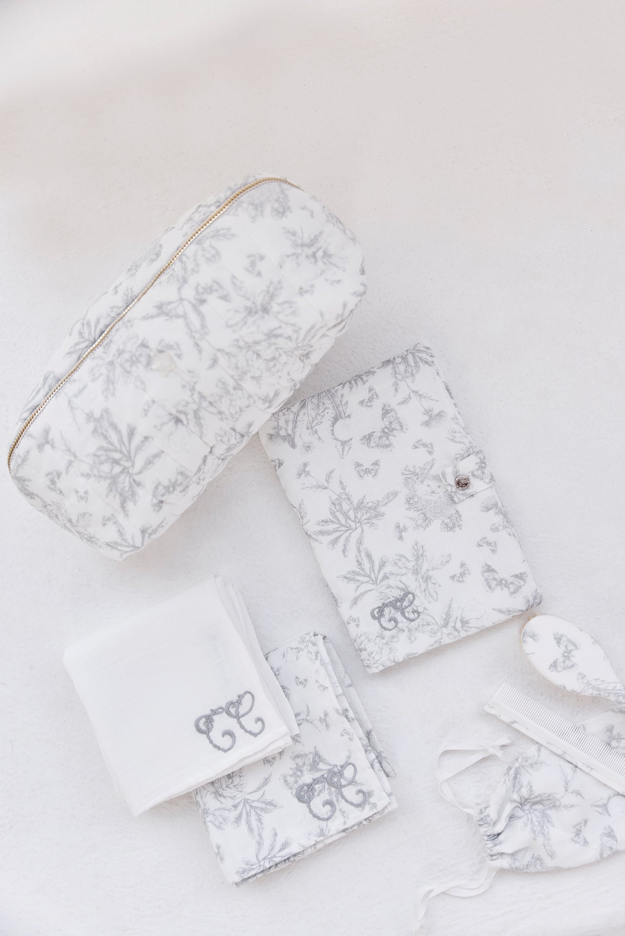 Trousse zippée - Imprimé inspiration Toile de Jouy gris