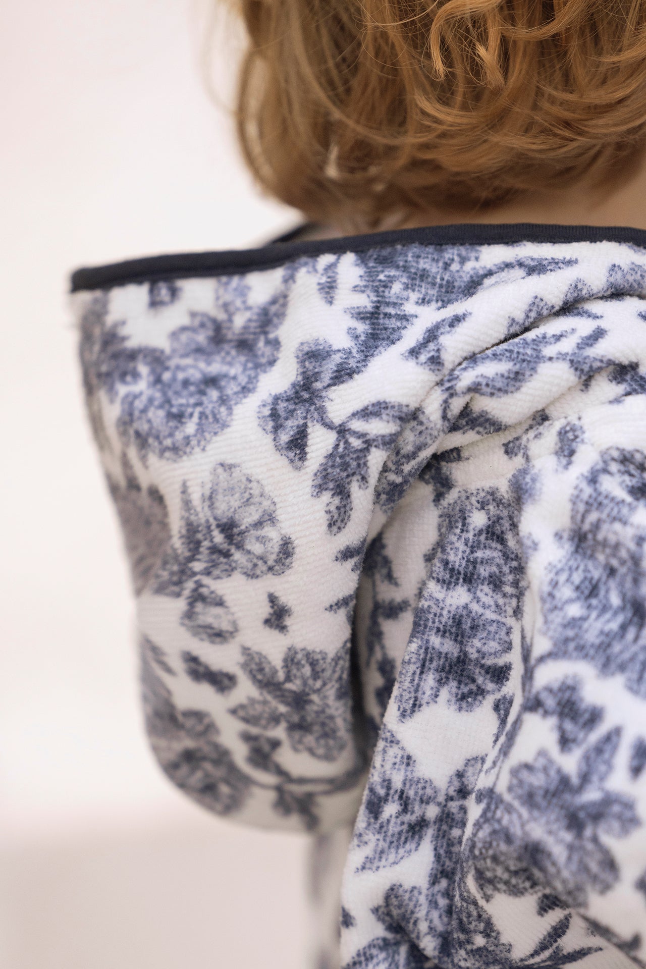 Poncho de bain - Coton imprimé inspiration Toile de Jouy marine