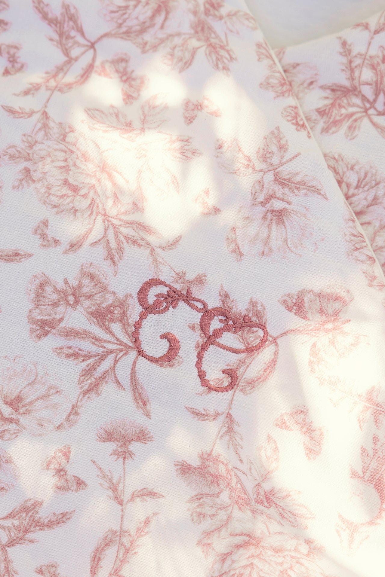 Gigoteuse - T2 Imprimé inspiration Toile de Jouy rose