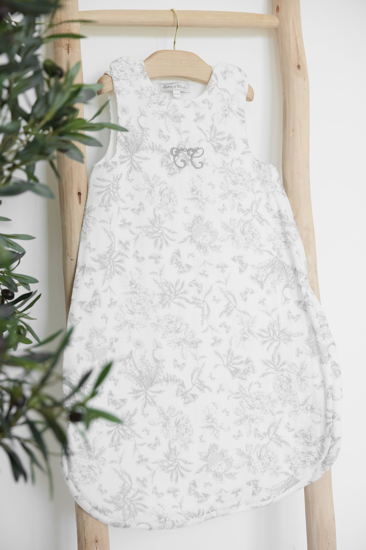 Gigoteuse d'été - T1 Imprimé inspiration toile de jouy gris