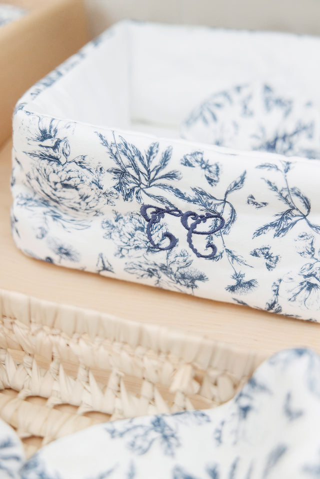 Panière - Imprimé inspiration toile de jouy bleu - Image principale