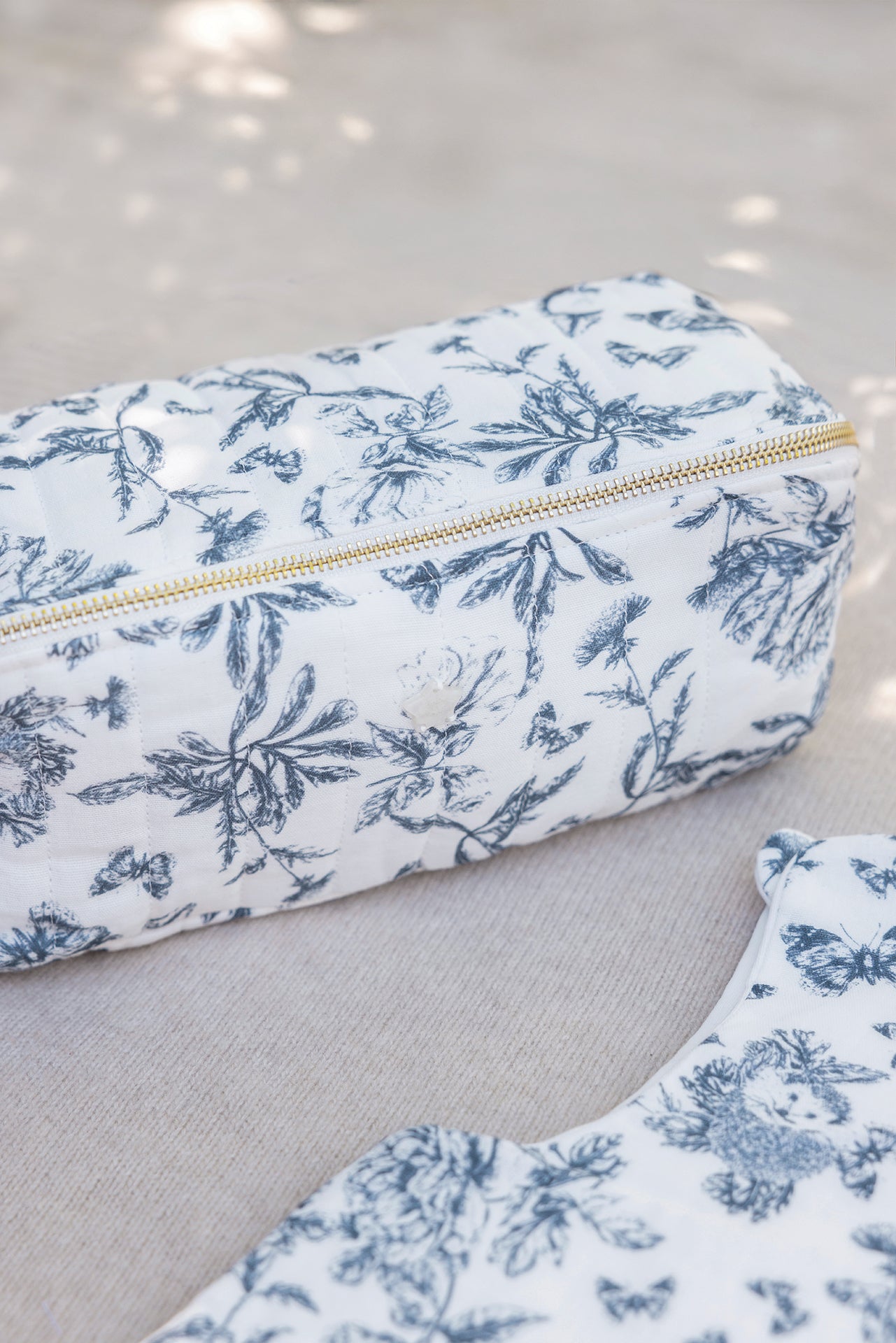Trousse zippée - Imprimé inspiration Toile de Jouy bleu