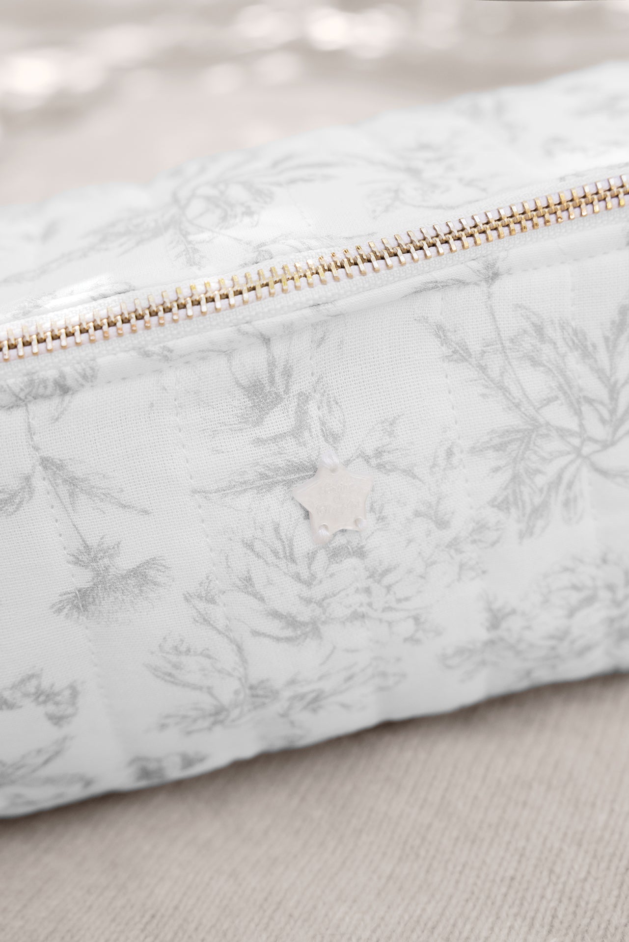 Astuccio con cerniera - Stampa ispiratrice Toile de Jouy Grigio