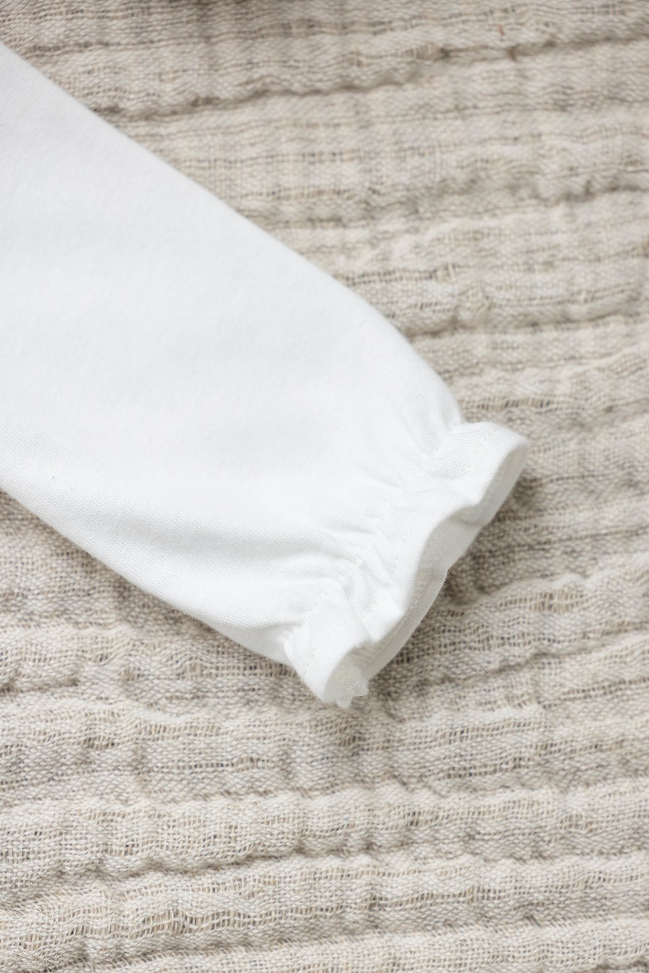 Body - Marfil Cuello con volantes en Encaje