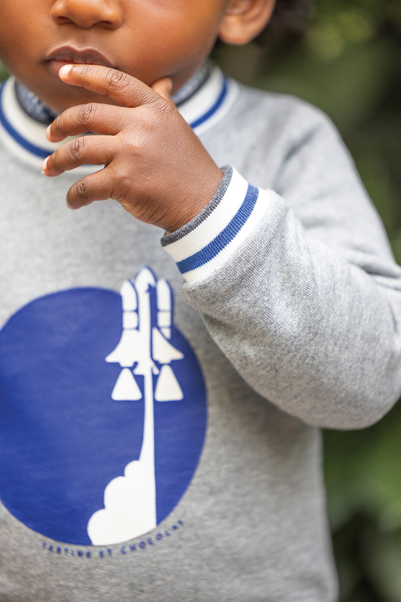 Sweatshirt - Grau Illustration Rakete