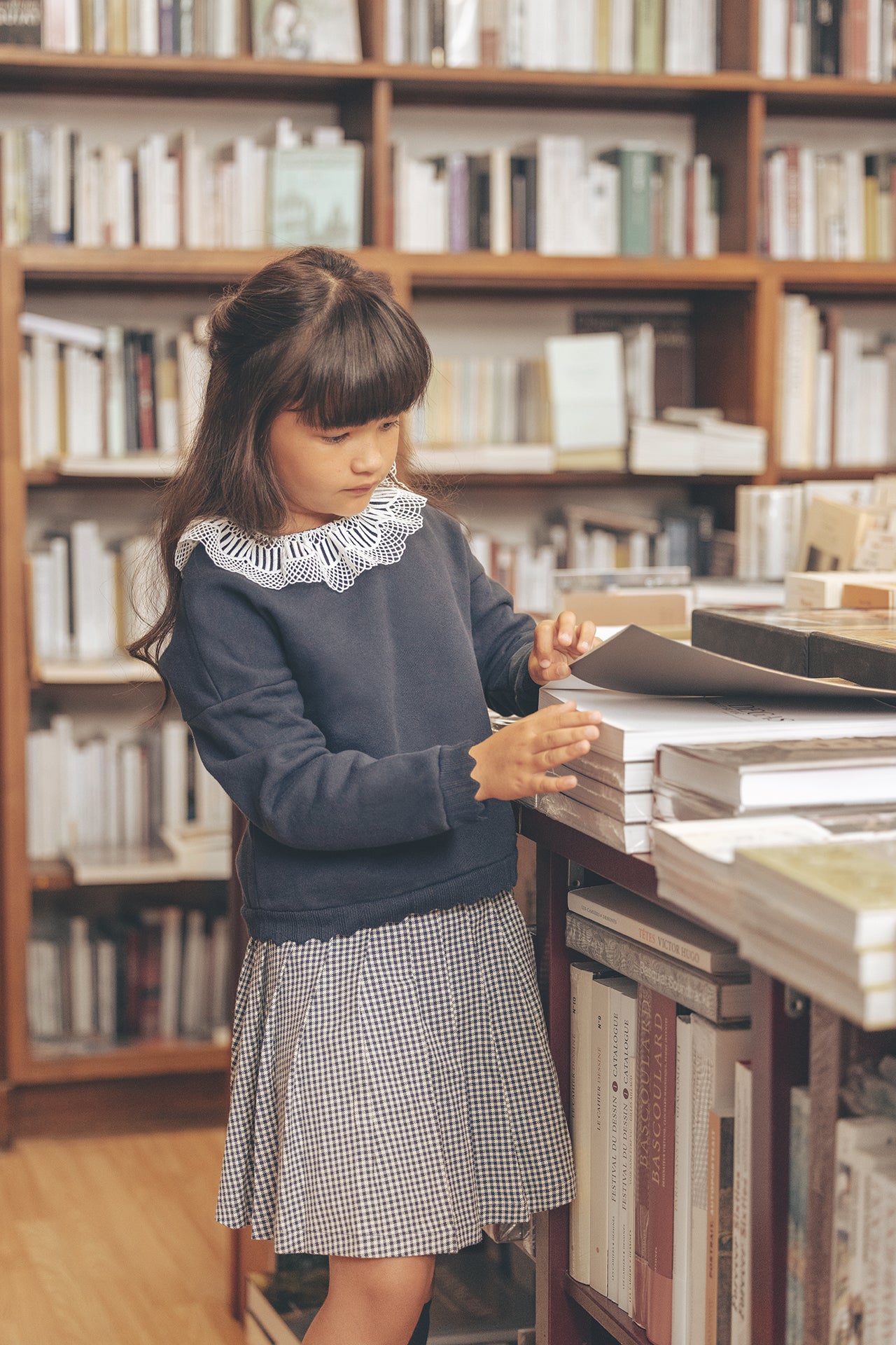 Sweatshirt - Marineblau Rüschenkragen