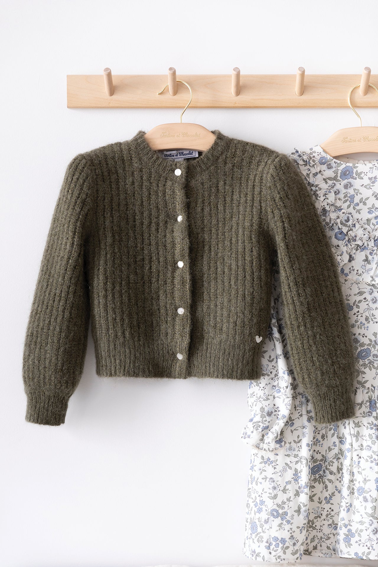 Cardigan - Khaki in mohair