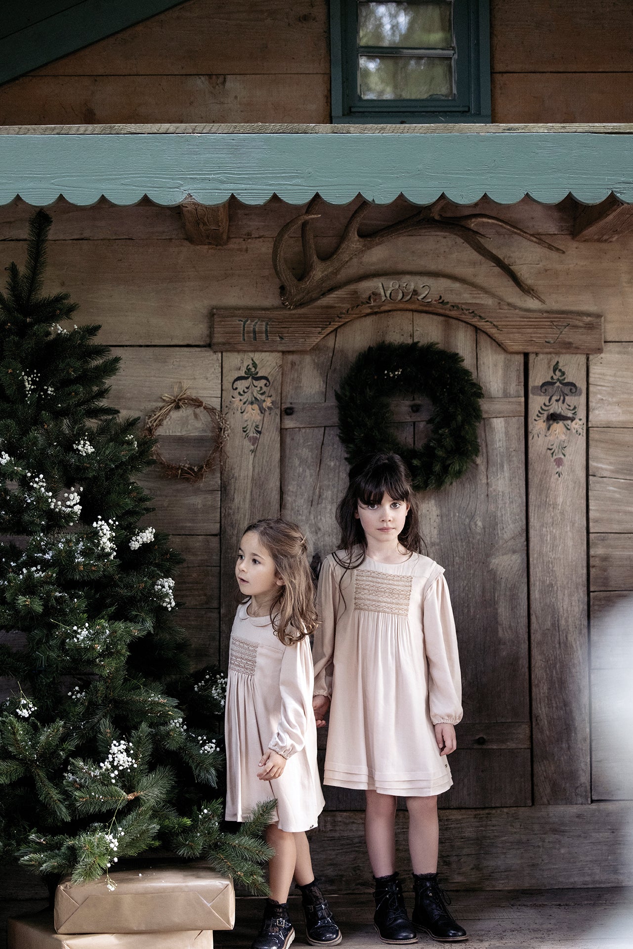 Vestido - Rosa bata Bordado