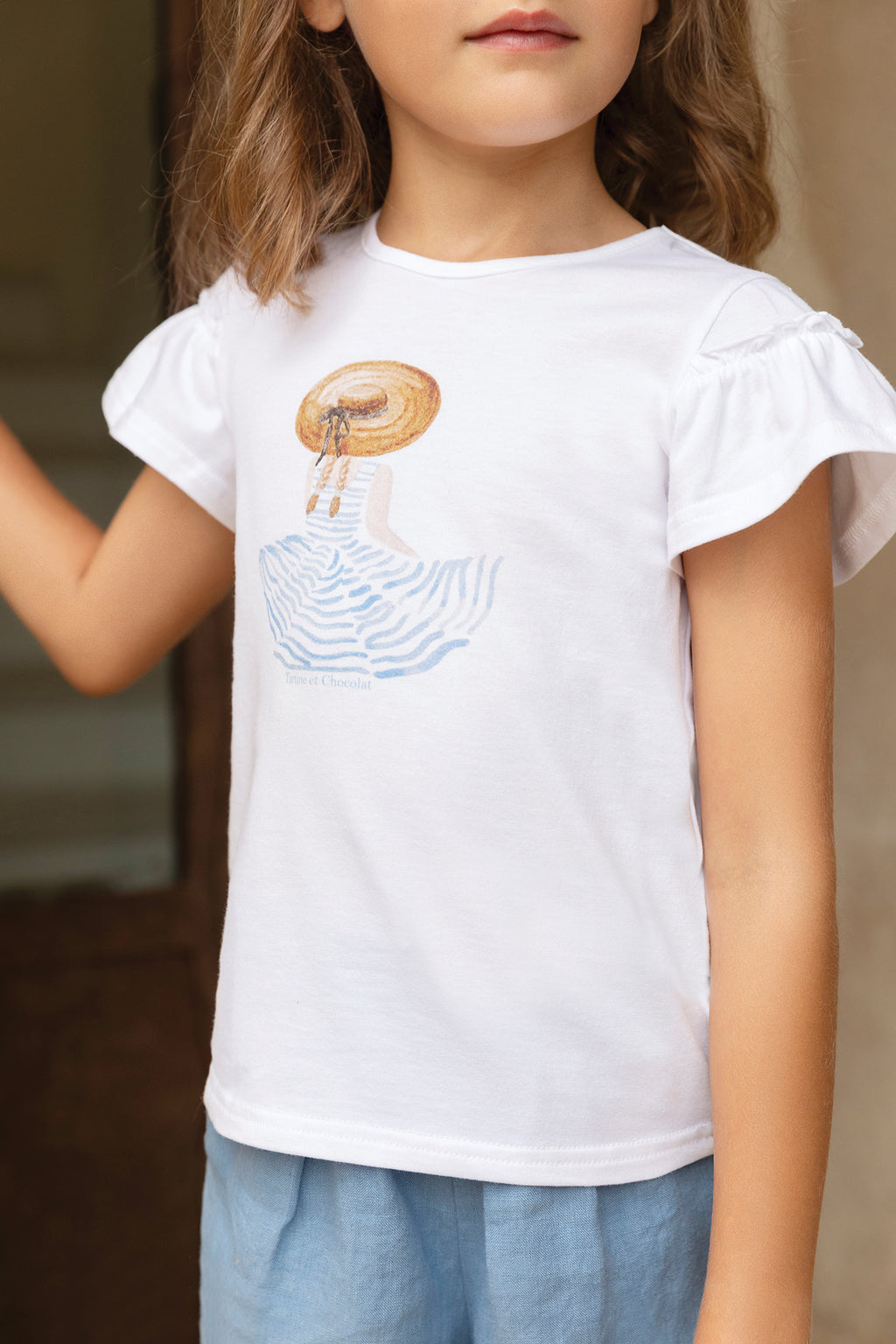 T -Shirt - Weiss Illustration Mädchen