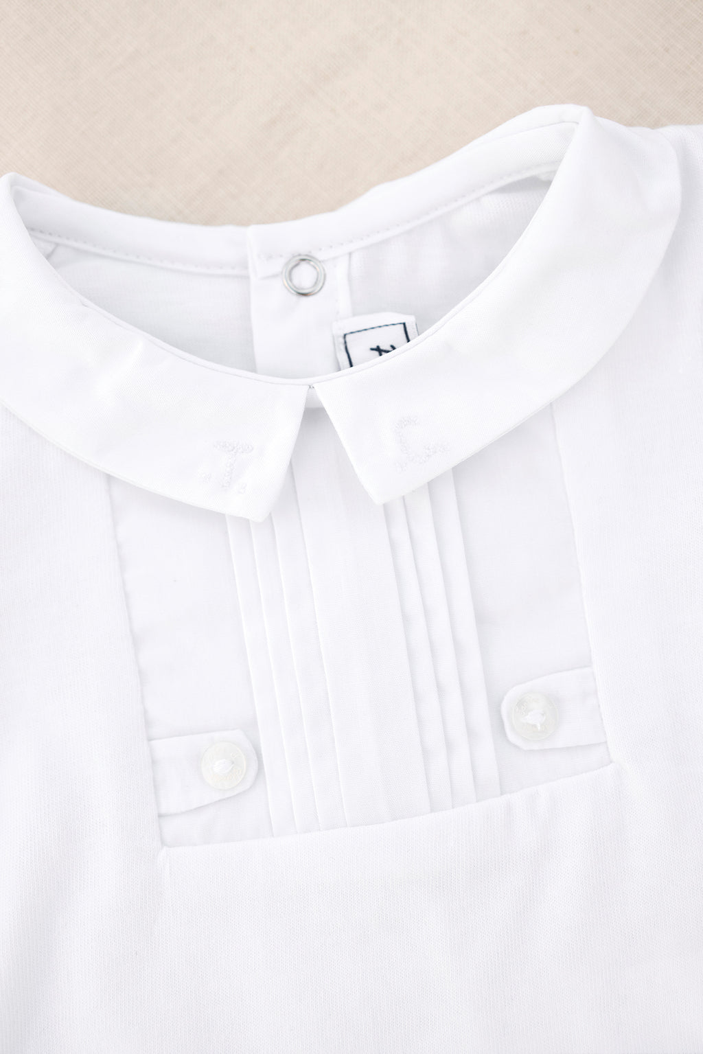 Body - White Bib collar