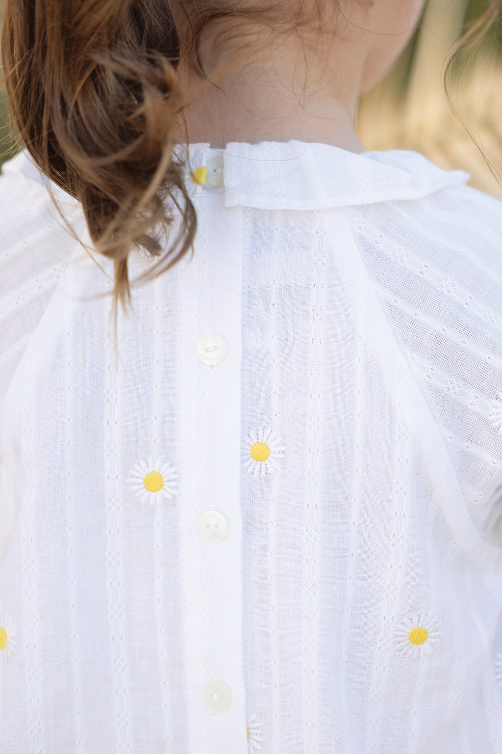 Blouse - White margueres Embroideredes
