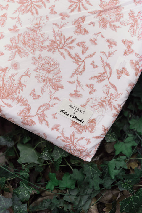 Tapis de vie toile de jouy rose - Mèzamé x Tartine et Chocolat - Image principale