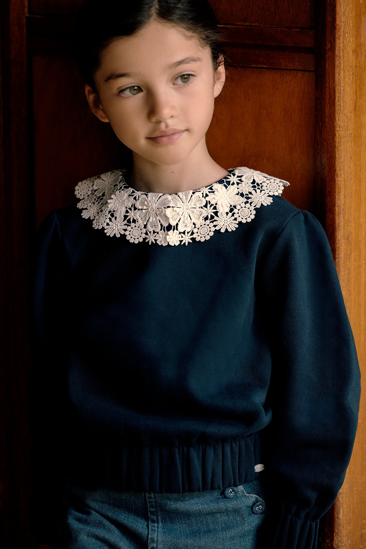 Sweatshirt - Marineblau Kragen flechten Stickerei