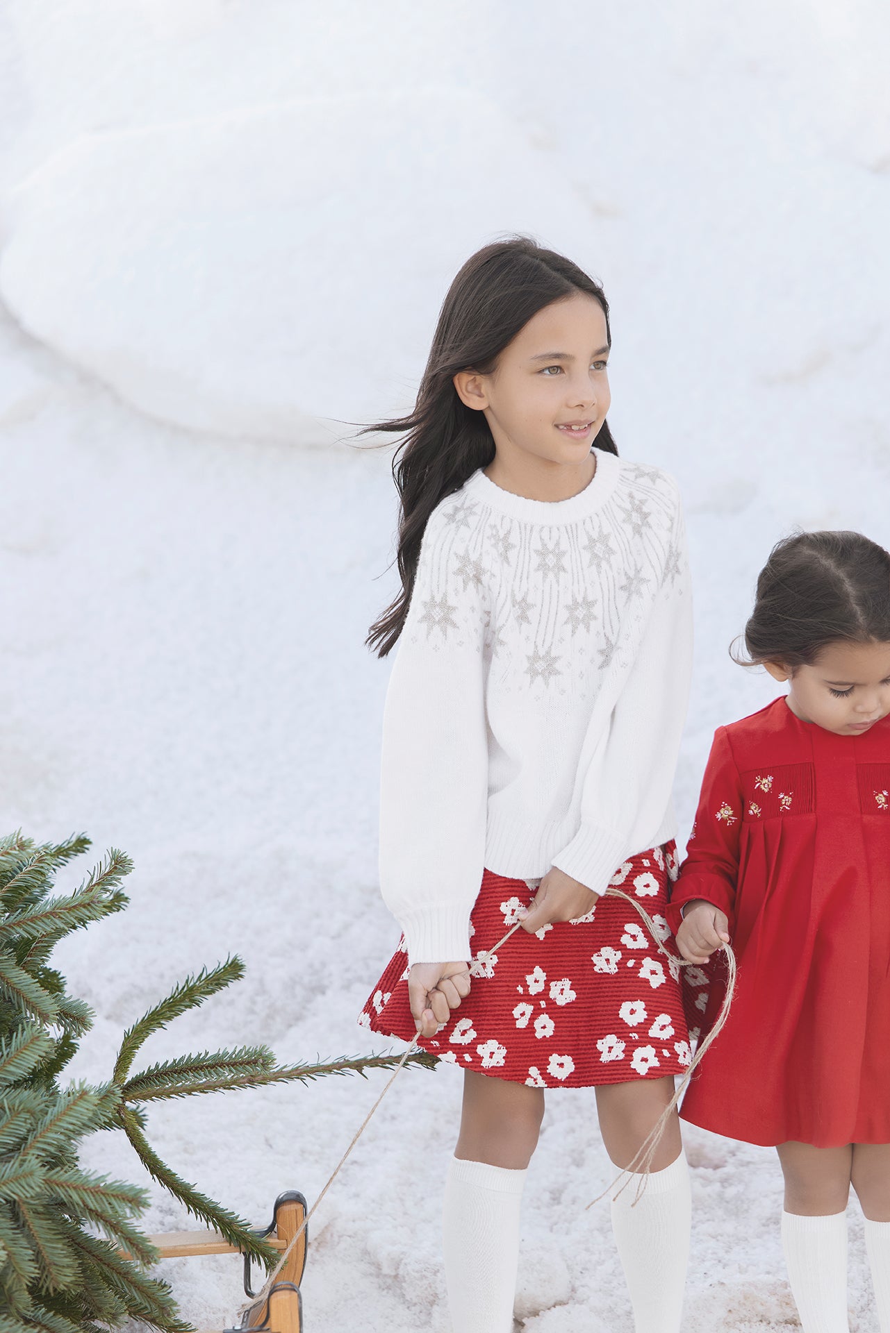 Sweater - Ecru Embrodery star