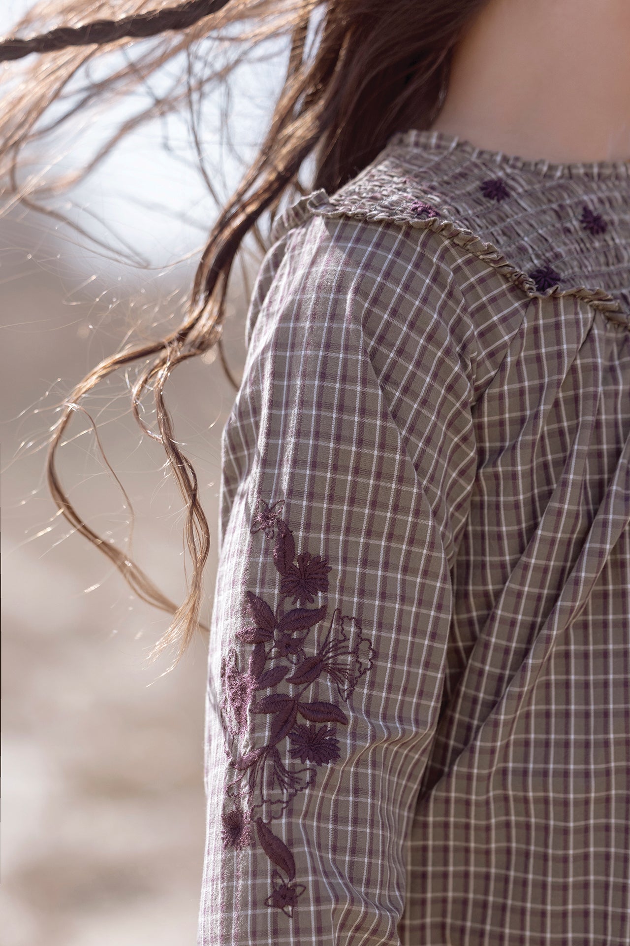 Jurk - aubergine Borduurwerk bloemrijk