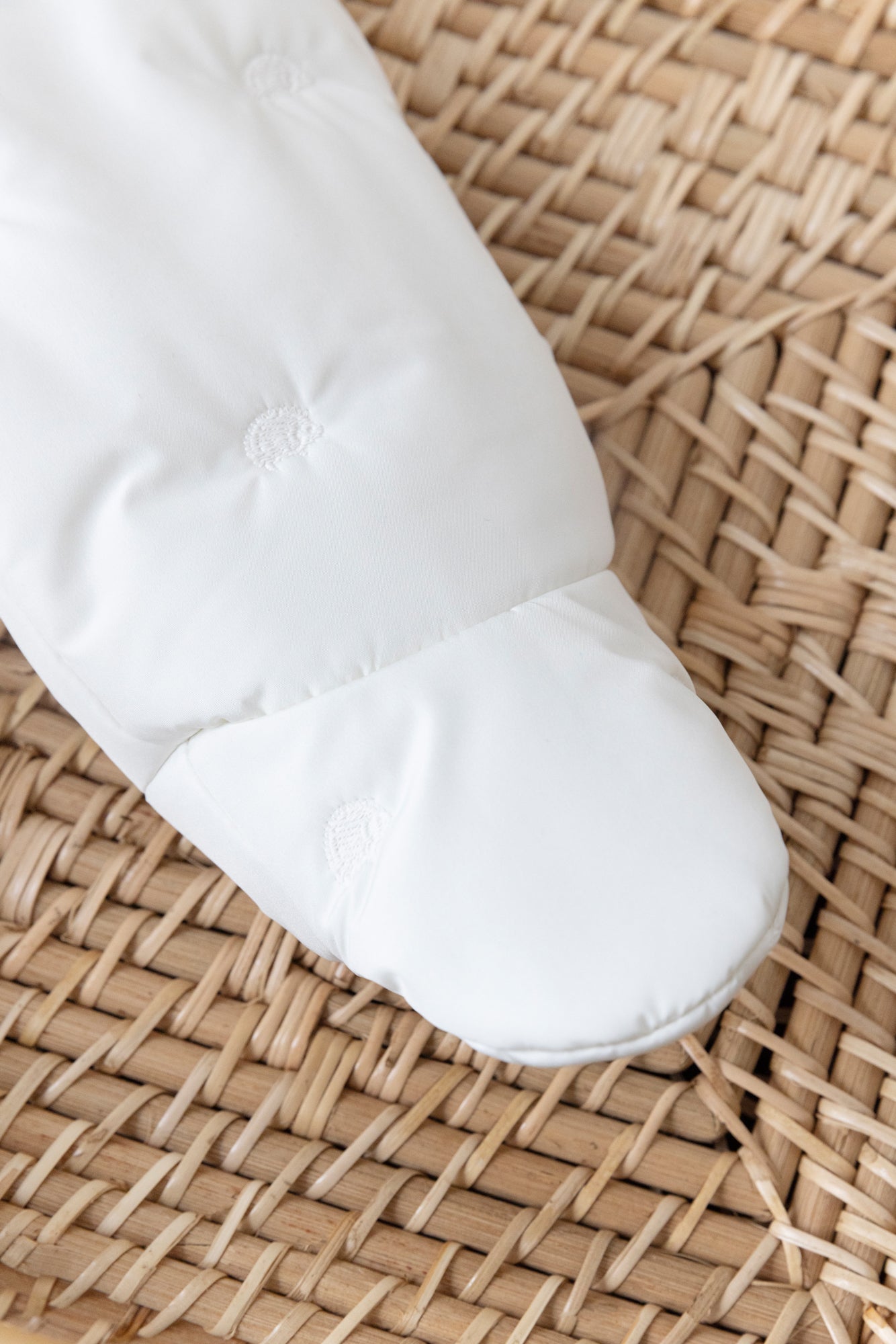 Onesie - Ecru hedgehog