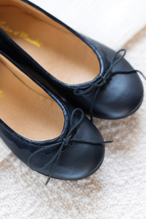 Ballerines - Cuir marine - Image principale