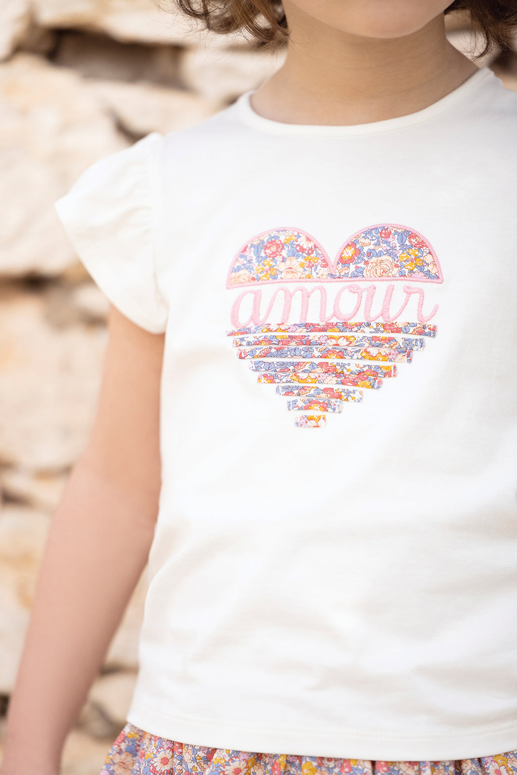 T -Shirt - Ecru Stickerei Liebe