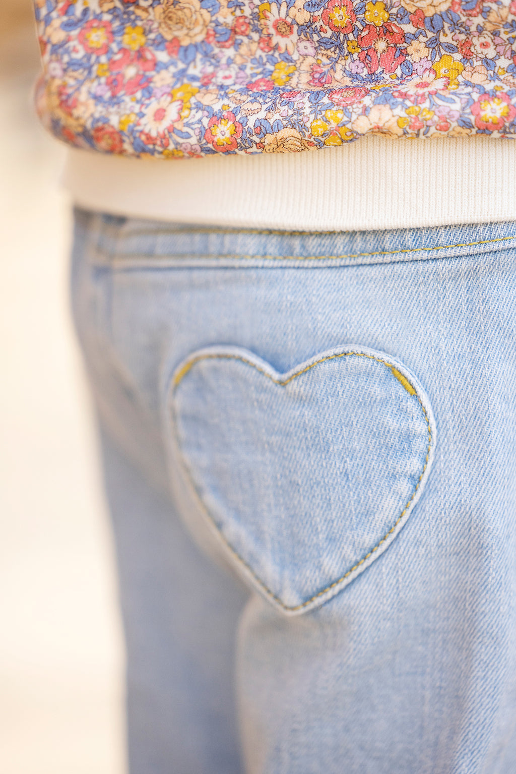 Jeans - Embrodery heart