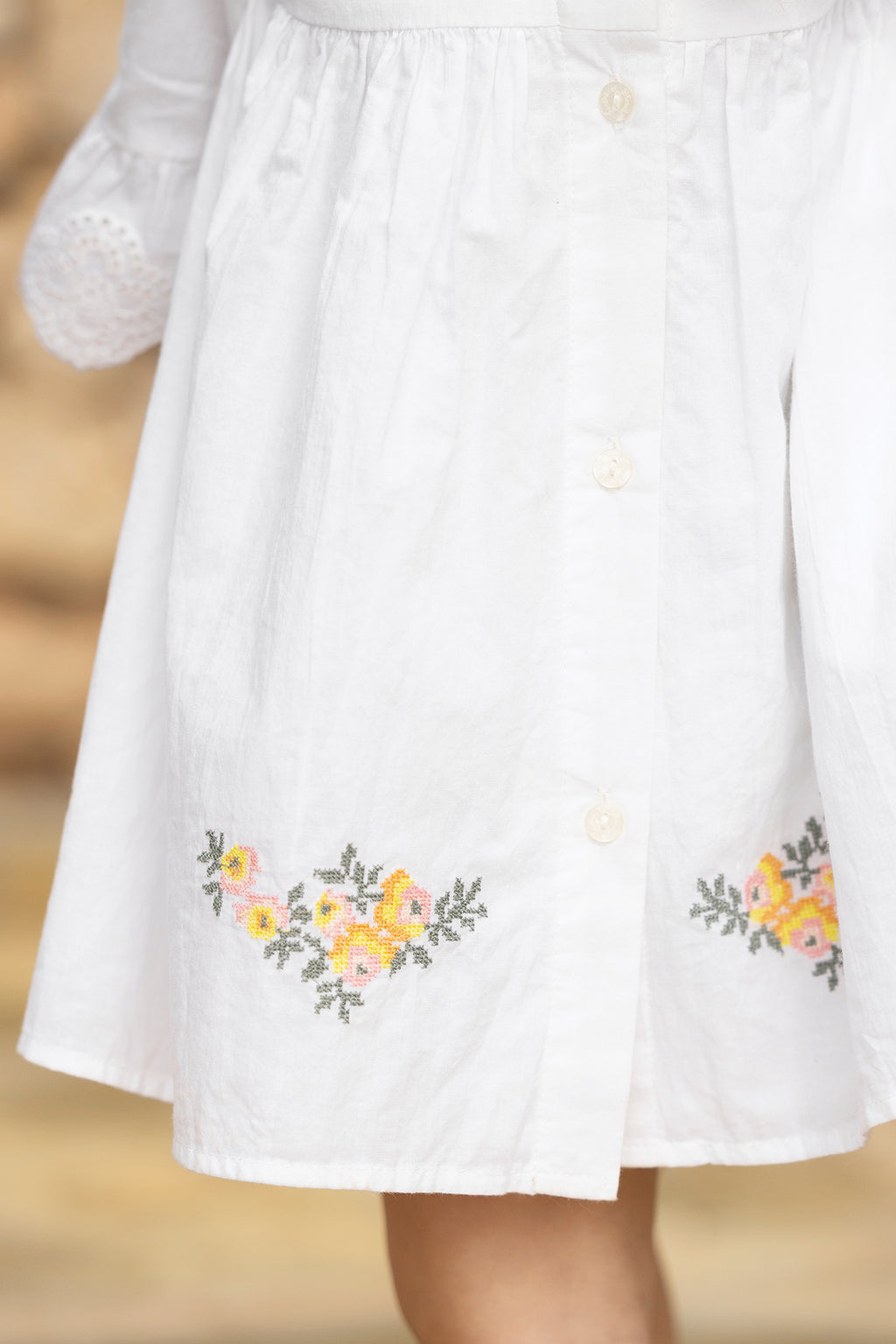 Dress - White Embroiderede